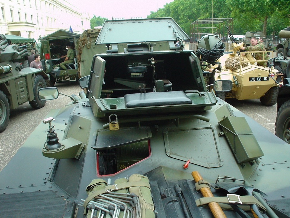 The_Vehicles_AX.JPG