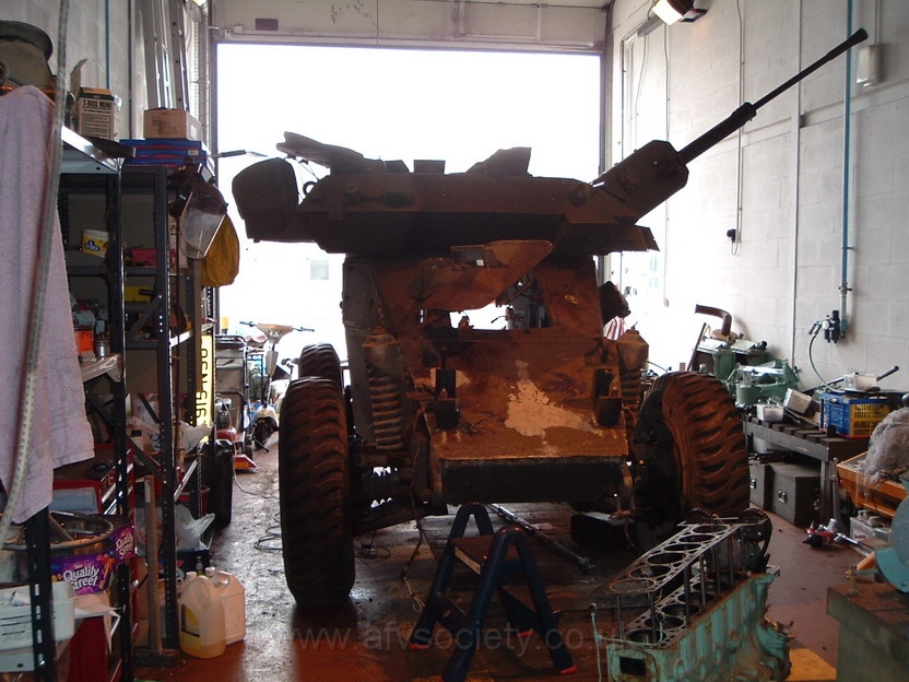 01GM40_G.jpg
